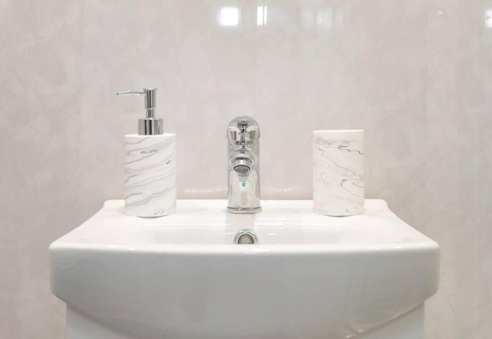 Luxury Living - Lovely 1 Bedroom Apartment 스톡튼온티스 외부 사진